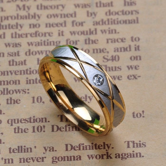 BELEEAM Two-Tone Geometric Band Ring – Gold & Silver Tone - Image 4