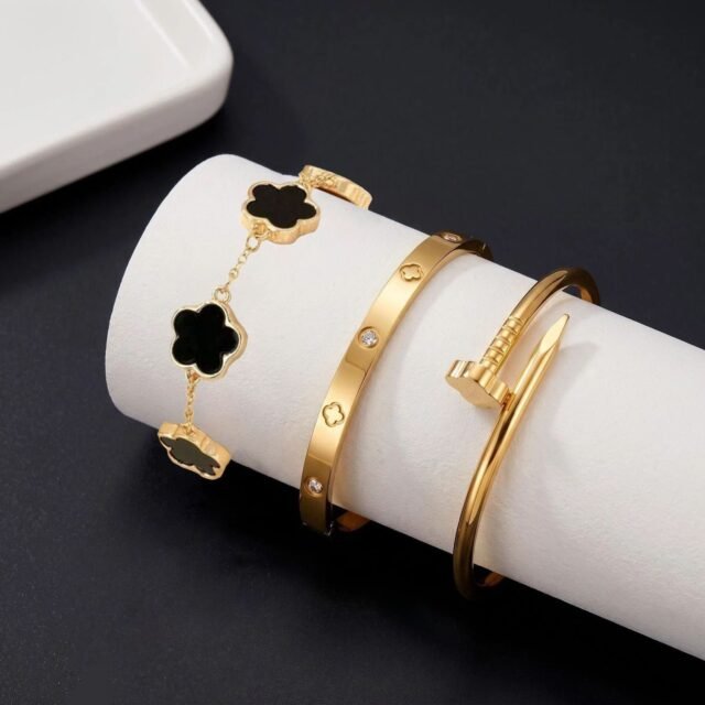 Beleeam 18K Gold Plated Bangle Bracelet Set for Women Stackable Lucky Floral Adjustable Tennis Bracelet Non Tarnish Gift Jewelry for Christmas Valentines Birthday Mother's Day