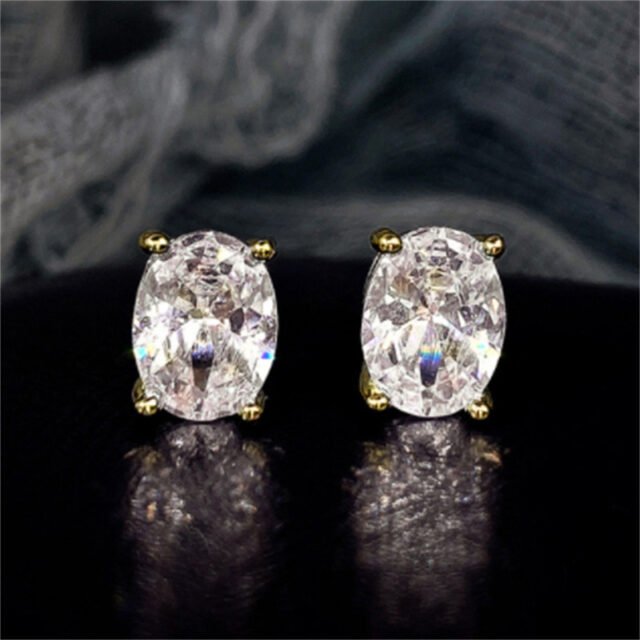 Beleeam Delicate Nova Four Prong Solitaire Studs