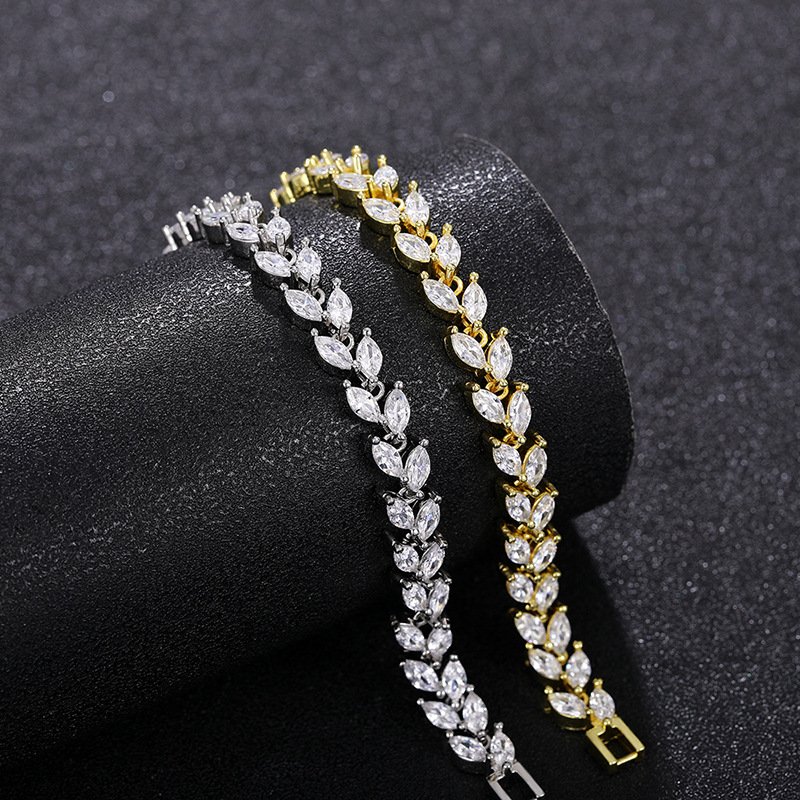 Beleeam Delicate Elara Minimal Crystal Tennis Bracelet for Women - Image 2